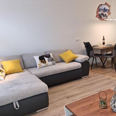 Apartma Kaan Zaga Ngoại thất bức ảnh